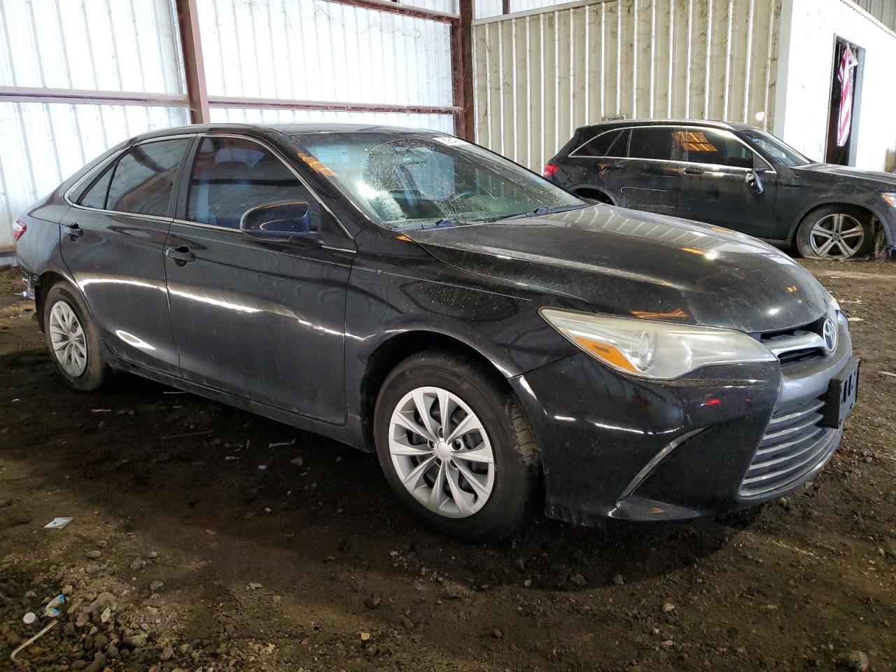 2016 Toyota Camry VIN 4T4BF1FK6GR563192 Copart auction photo, side / rear end damage thumbnail 4