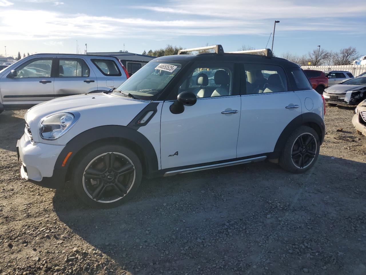 2016 MINI Cooper VIN WMWZC5C5XGWU04463