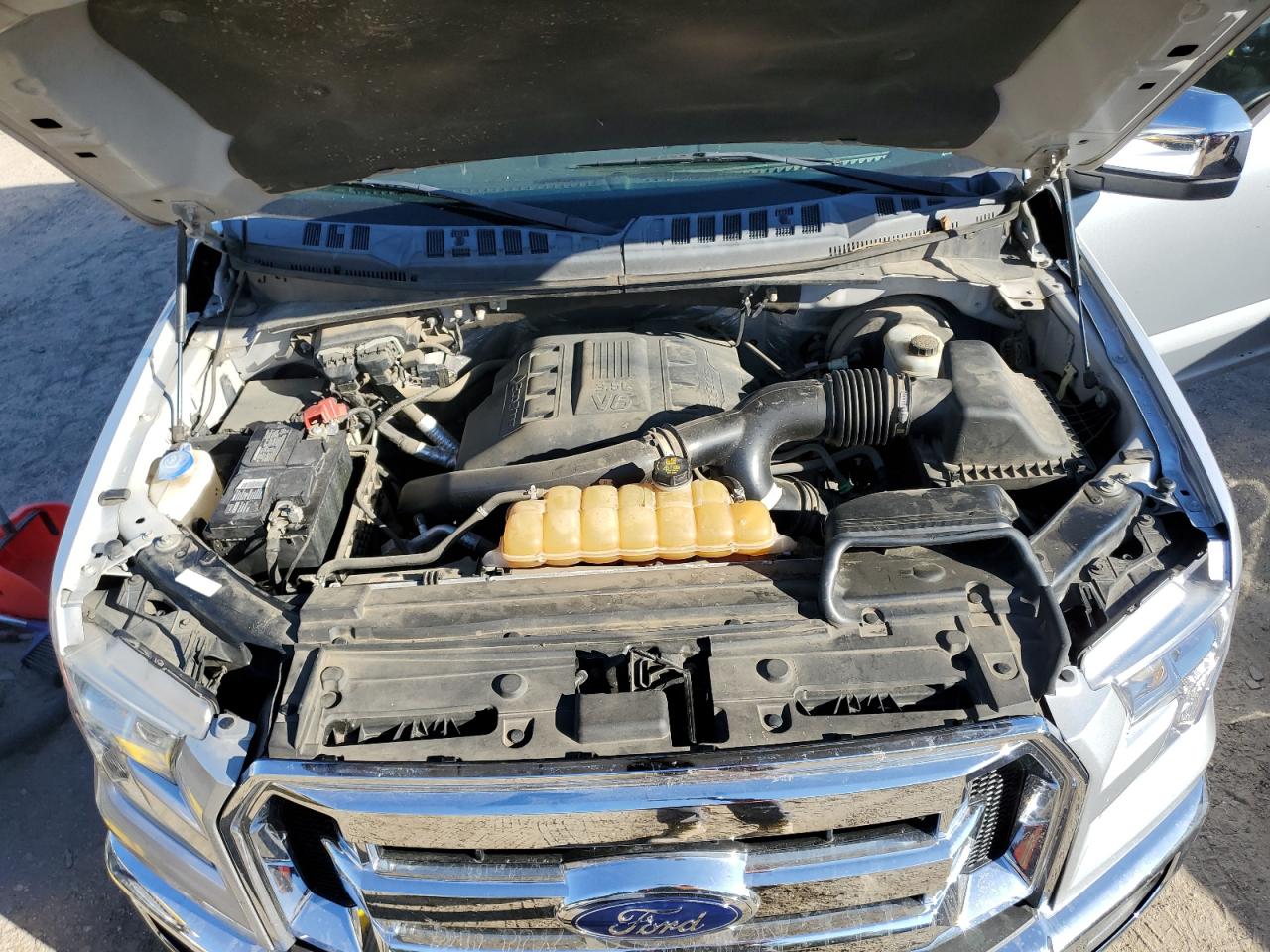 2016 Ford F-150 VIN 1FTEW1CG9GFB28733 Copart auction photo, side damage thumbnail 11
