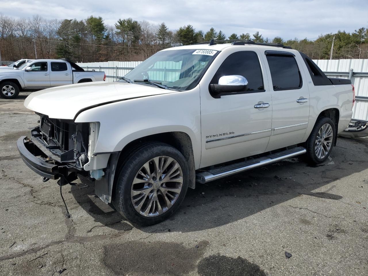 2011 Chevrolet Avalanche VIN 3GNTKGE37BG150275 - Copart auction photo