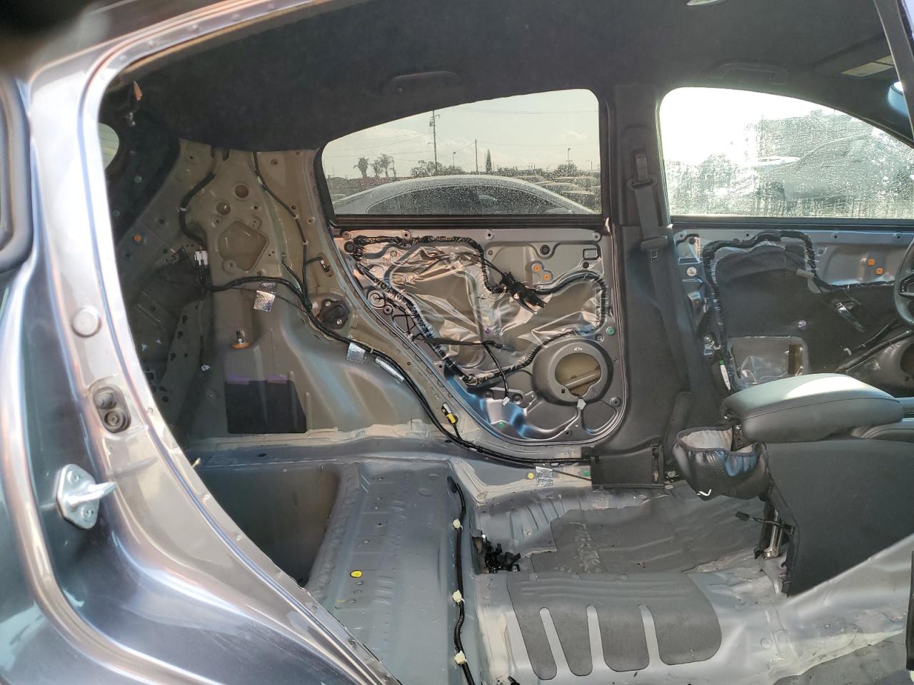 2021 Honda HR-V VIN 3CZRU5H16MM725251 Copart auction photo, stripped damage thumbnail 12