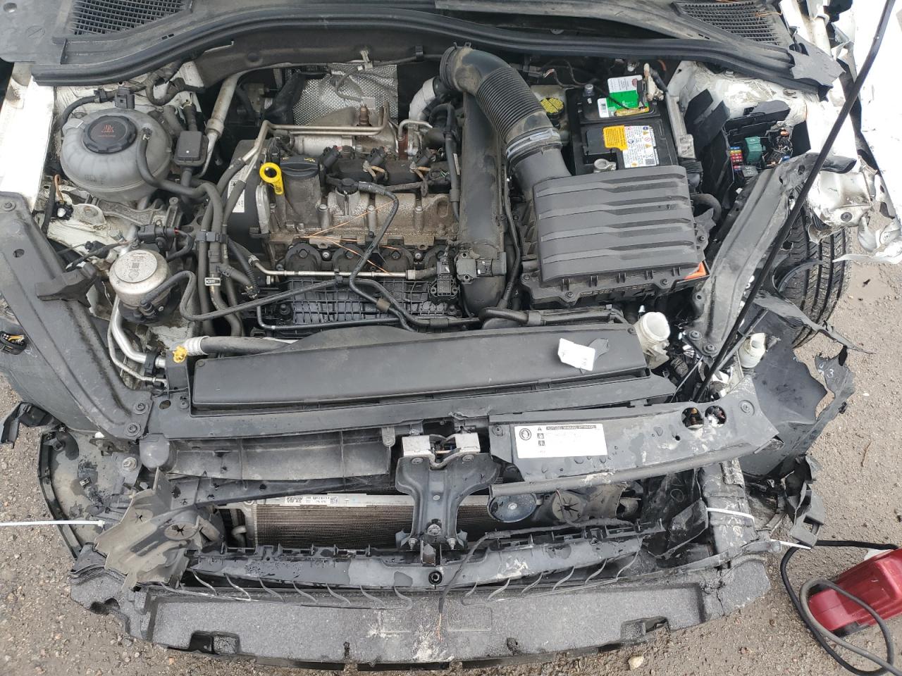 2019 Volkswagen Jetta VIN 3VWCB7BUXKM173554 Copart auction photo, front end damage thumbnail 12