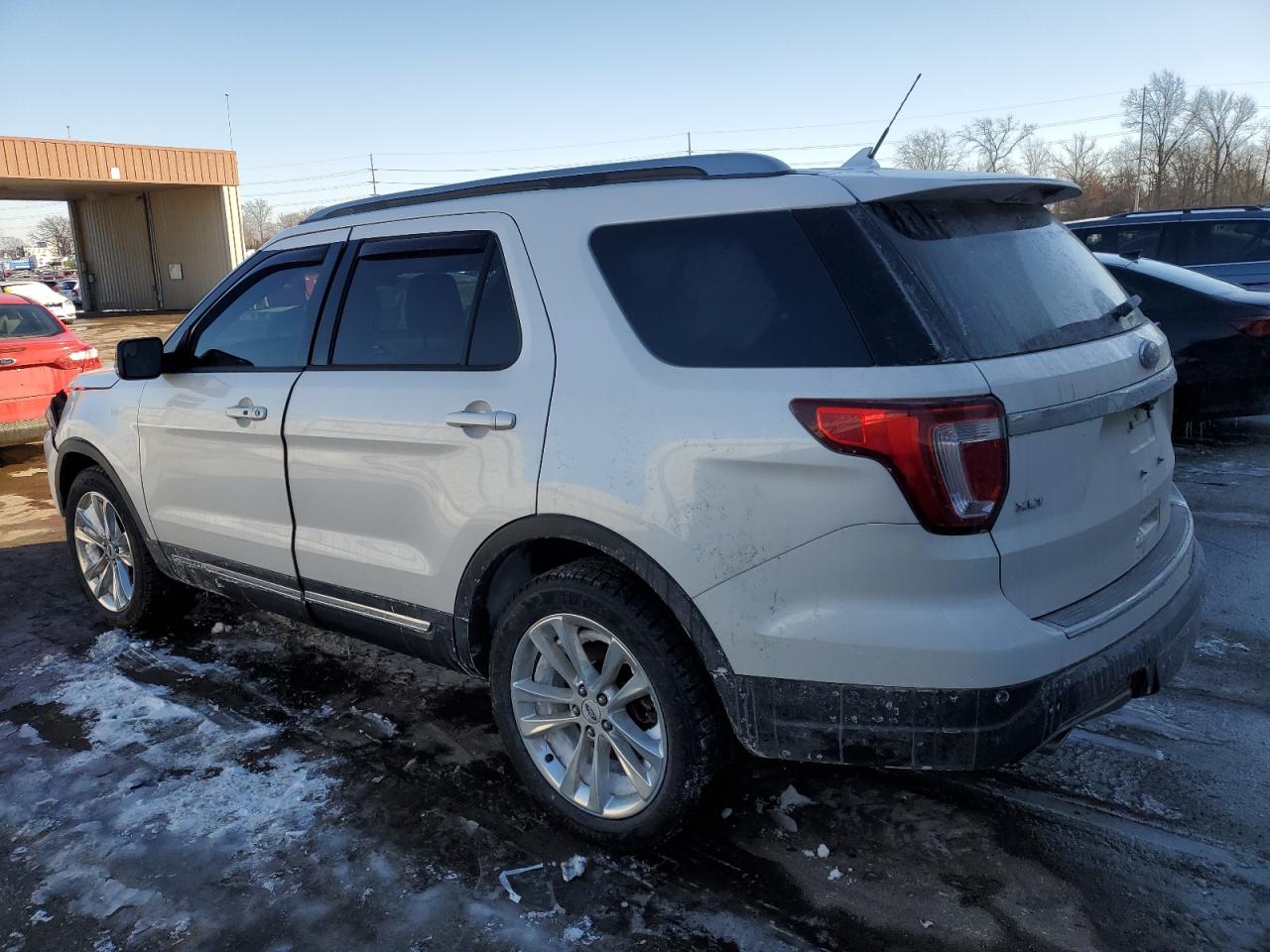 2018 Ford Explorer VIN 1FM5K8D8XJGC32060 Copart auction photo, front end damage thumbnail 2