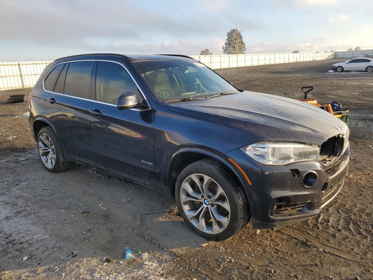 2015 BMW X5 VIN 5UXKR6C52F0J79108 Copart auction photo, front end damage thumbnail 4