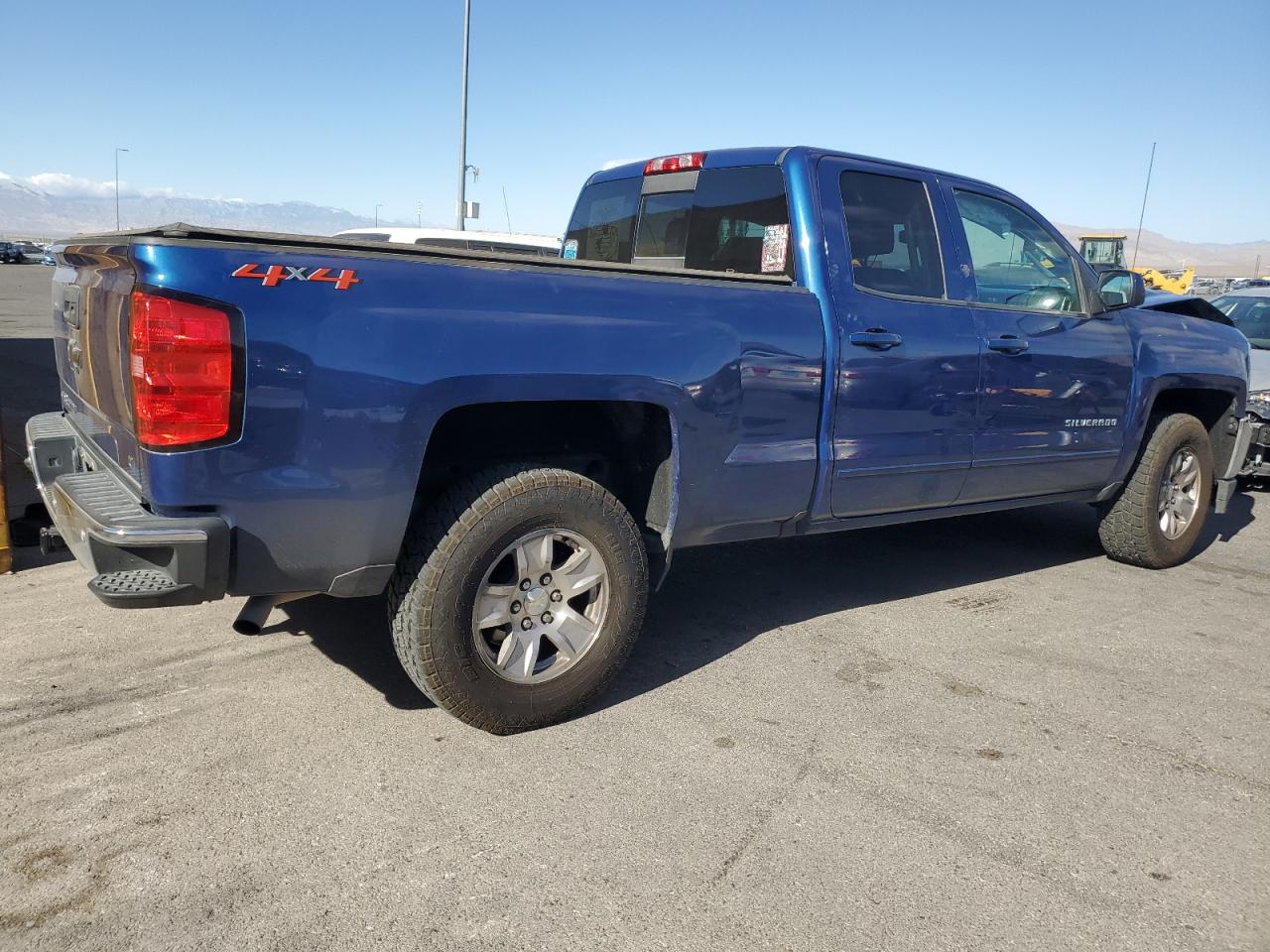 2018 Chevrolet Silverado VIN 1GCVKREC7JZ162258 Copart auction photo, front end damage thumbnail 3