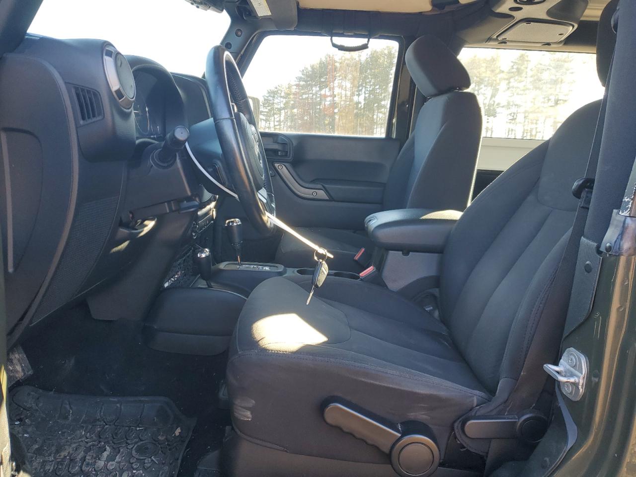 2015 Jeep Wrangler VIN 1C4AJWAG0FL711737 Copart auction photo, front end / side damage thumbnail 7