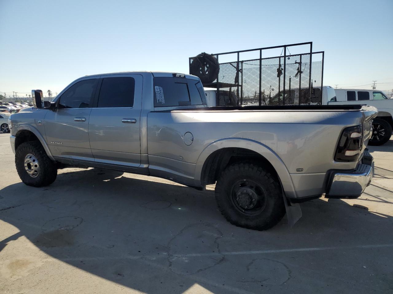 2019 RAM 3500 VIN 3C63RRJL4KG589219 Copart auction photo, burn - engine / rear end damage thumbnail 2