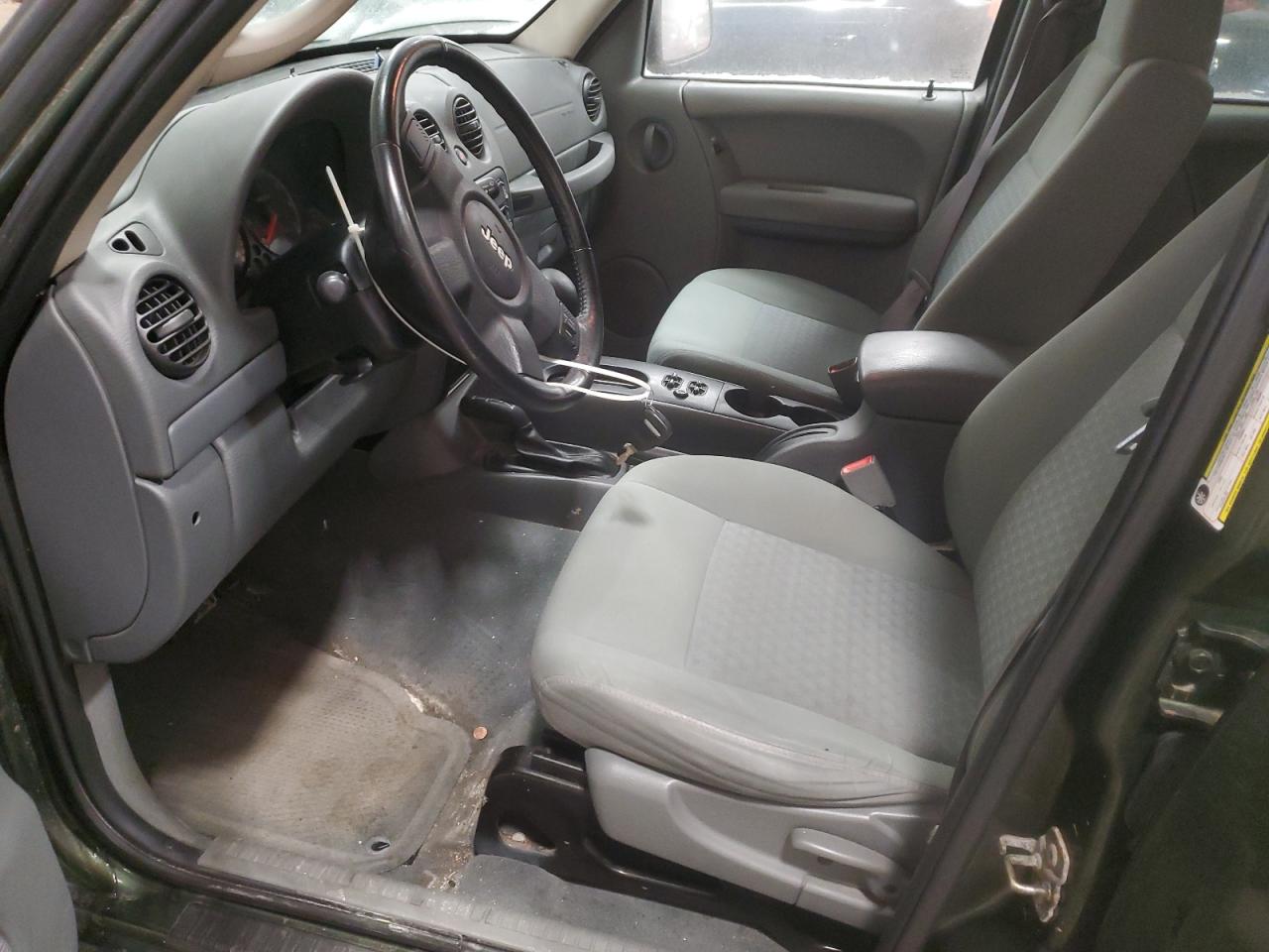 2006 Jeep Liberty (North America) VIN 1J4GL48K66W281191 Copart auction photo, minor dent/scratches damage thumbnail 7