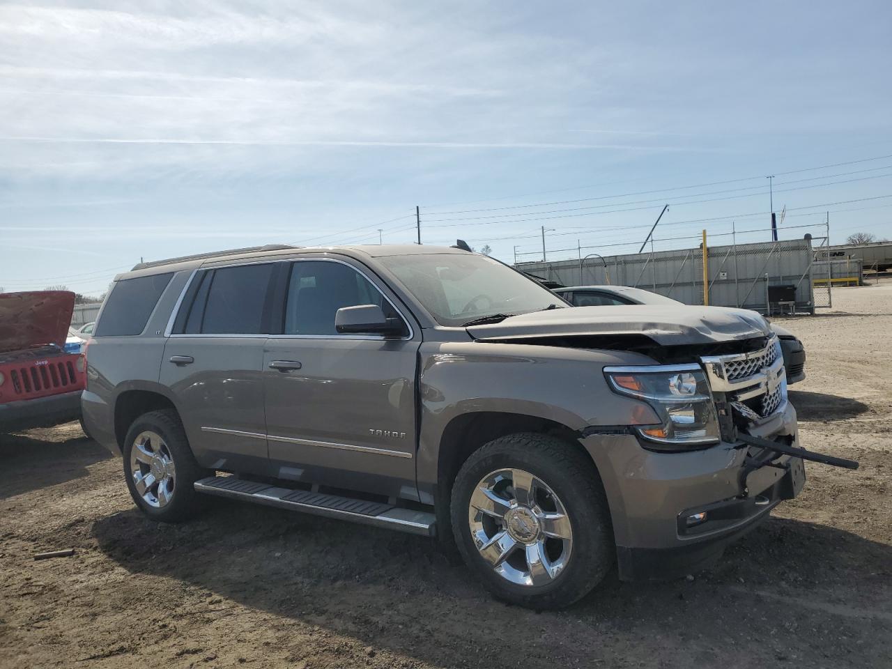 2019 Chevrolet Tahoe VIN 1GNSKBKC7KR170268 Copart auction photo, front end damage thumbnail 4