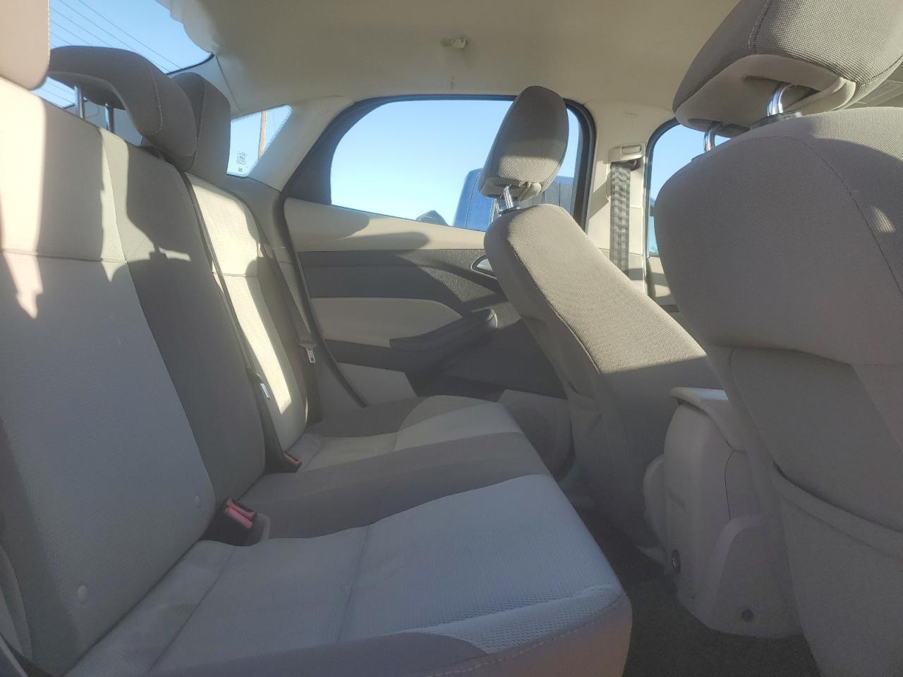 2014 Ford Focus VIN 1FADP3F29EL253711 Copart auction photo, front end / minor dent/scratches damage thumbnail 10