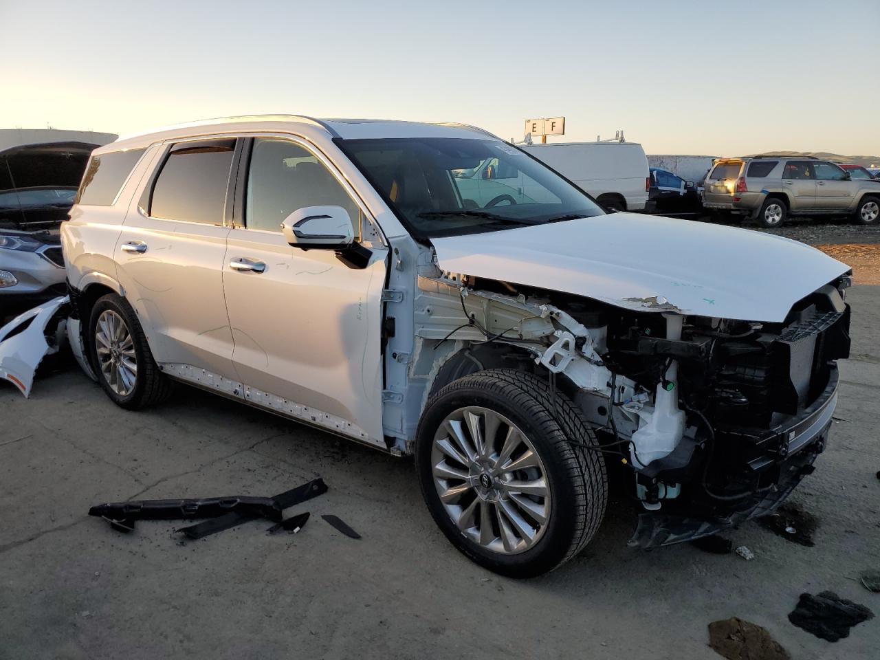 2020 Hyundai Palisade VIN KM8R54HE4LU091170 Copart auction photo, all over damage thumbnail 4