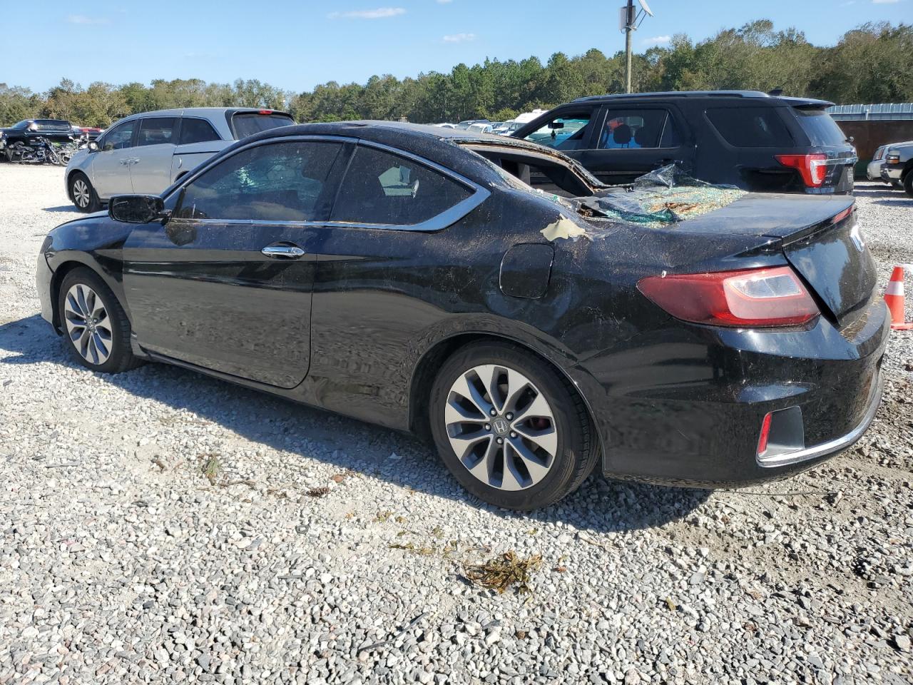 2013 Honda Accord VIN 1HGCT1B82DA002556 Copart auction photo, all over damage thumbnail 2