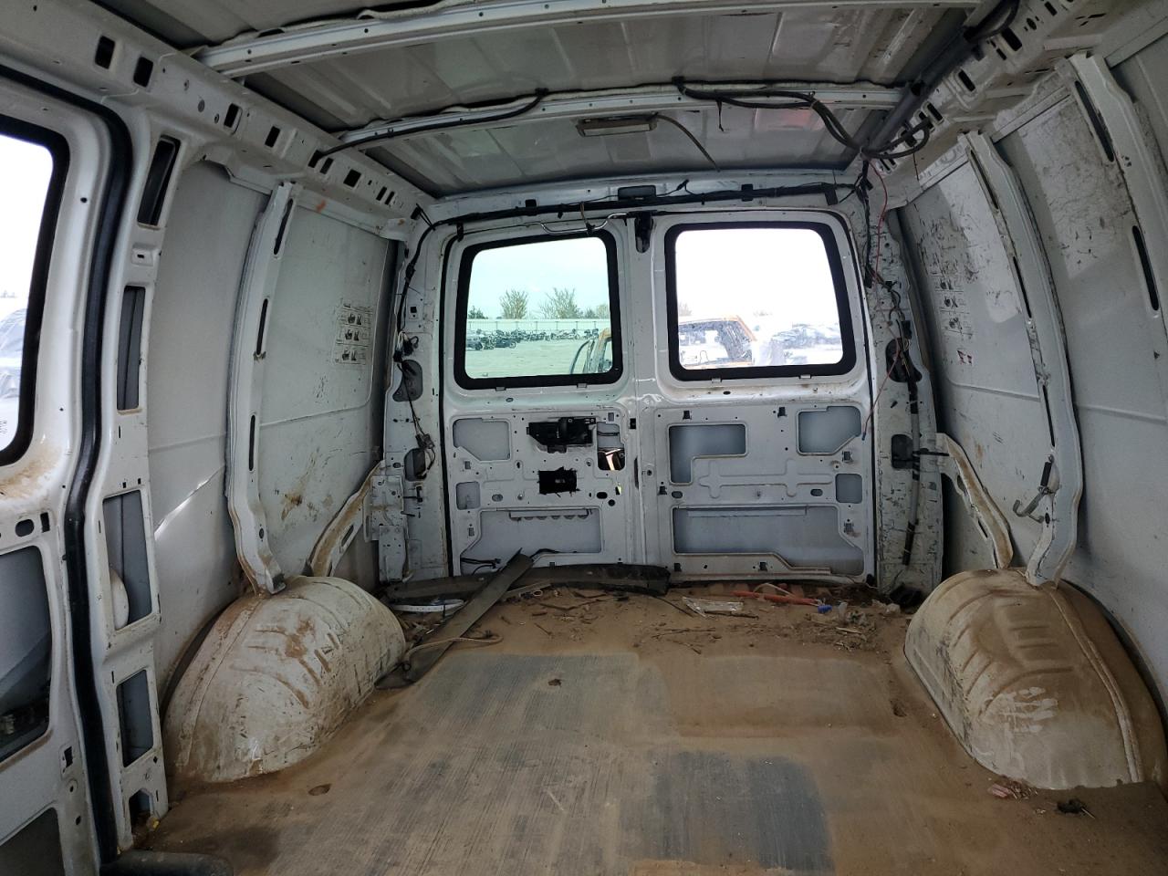 2007 Chevrolet Express VIN 1GCGG25V971104808 Copart auction photo, side / minor dent/scratches damage thumbnail 10