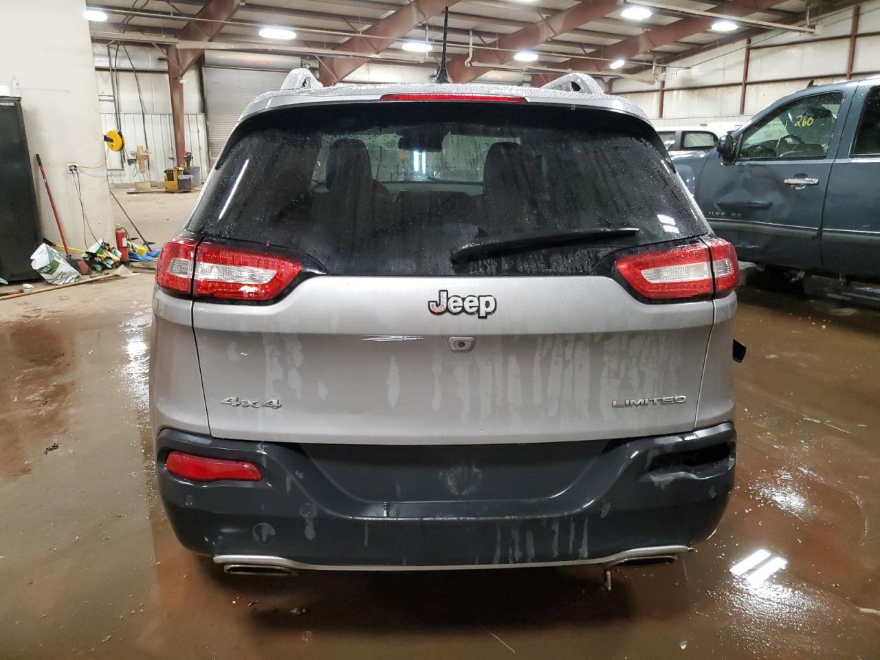 2015 Jeep Grand Cherokee VIN 1C4PJMDS4FW692820 Copart auction photo, front end / side damage thumbnail 6