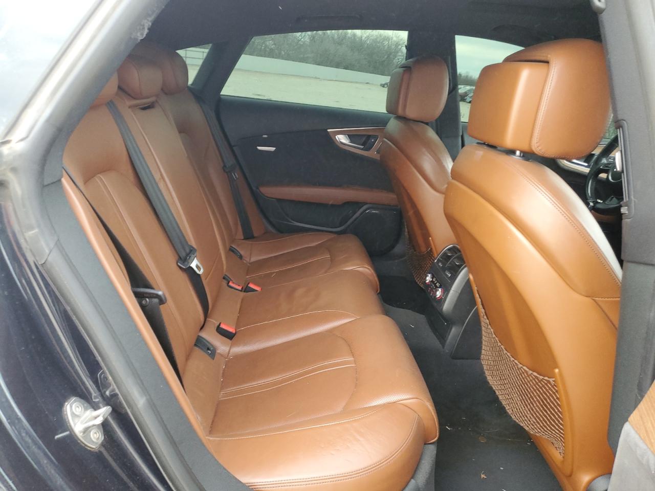 2016 Audi A7 VIN WAU2GAFCXGN153877 Copart auction photo, rear end / minor dent/scratches damage thumbnail 10