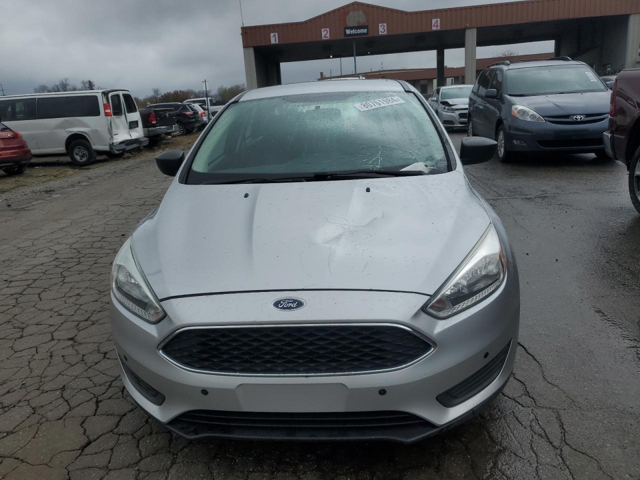 2016 Ford Focus VIN 1FADP3E29GL366109 Copart auction photo, front end damage thumbnail 5