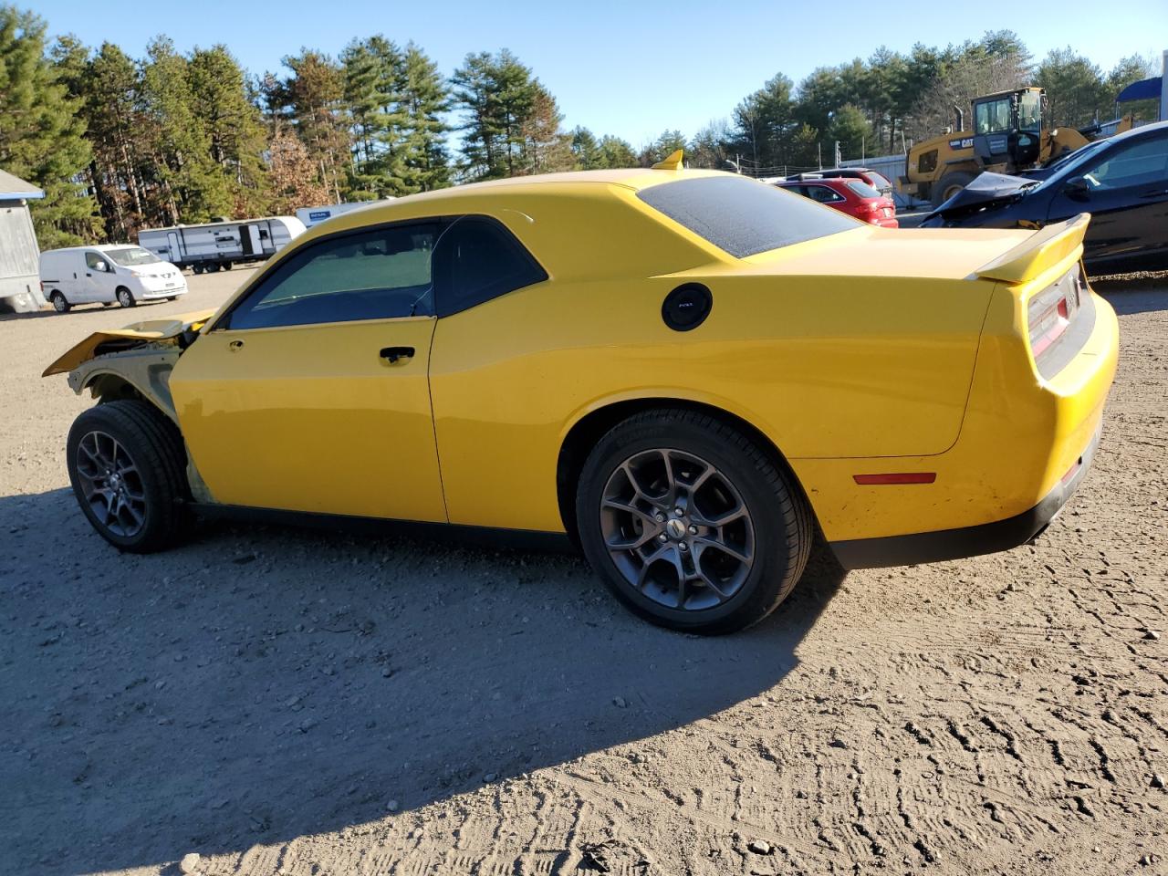 2018 Dodge Challenger VIN 2C3CDZGG5JH205677 Copart auction photo, front end / minor dent/scratches damage thumbnail 2