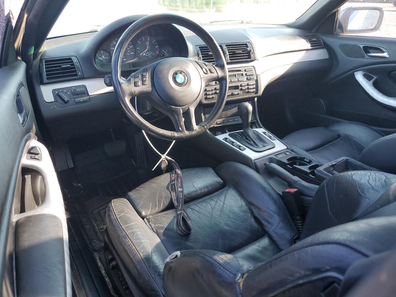 2005 BMW 3er VIN WBABW33415PL37084 Copart auction photo, all over damage thumbnail 8