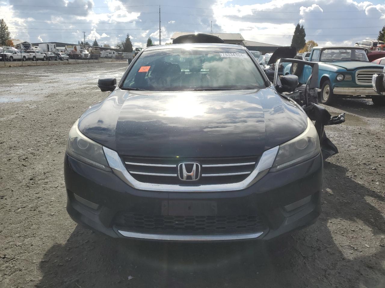 2015 Honda Accord VIN 1HGCR2F82FA082474 Copart auction photo, all over damage thumbnail 5