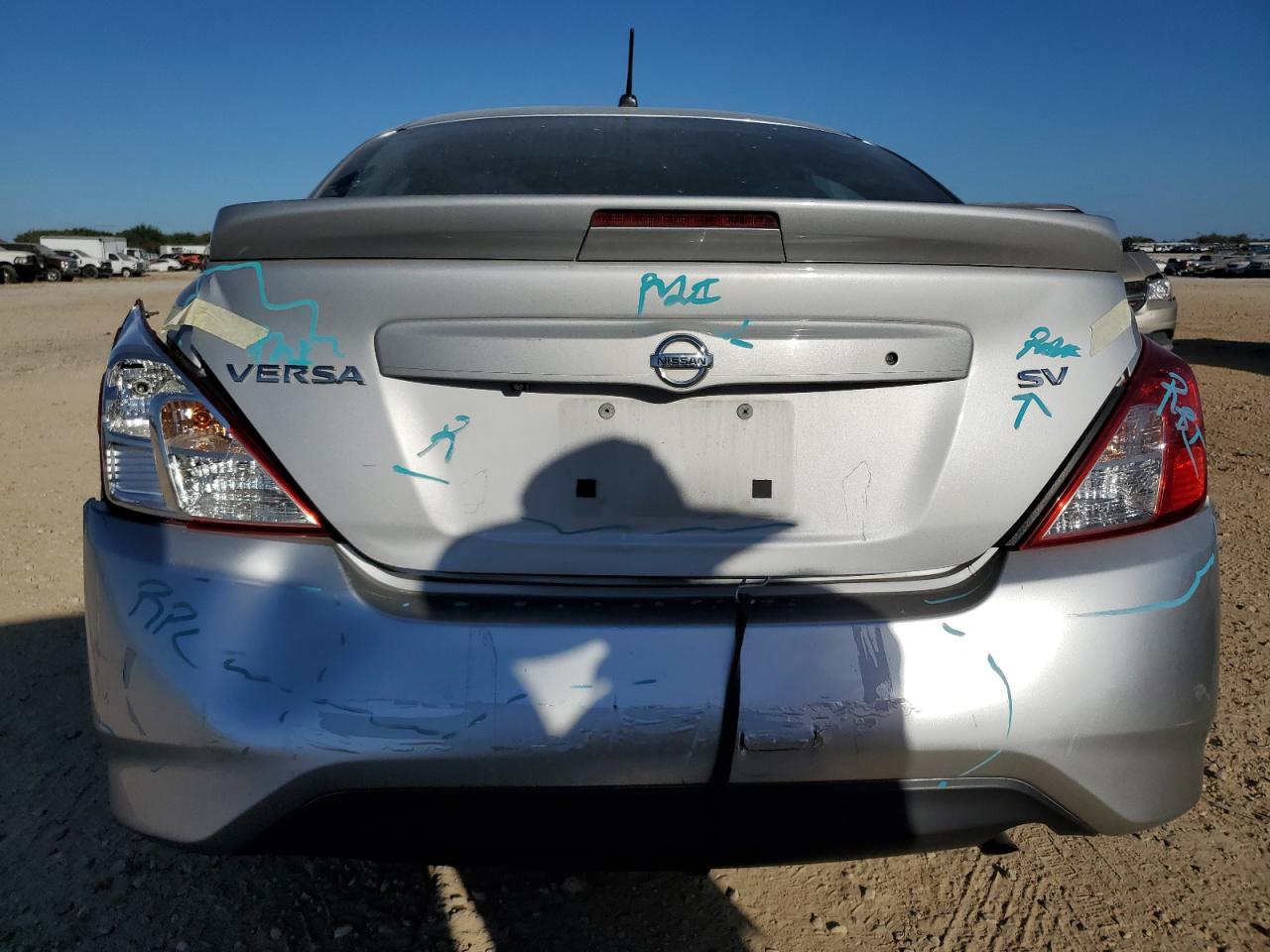 2019 Nissan Versa VIN 3N1CN7AP6KL871643 Copart auction photo, rear end / minor dent/scratches damage thumbnail 6