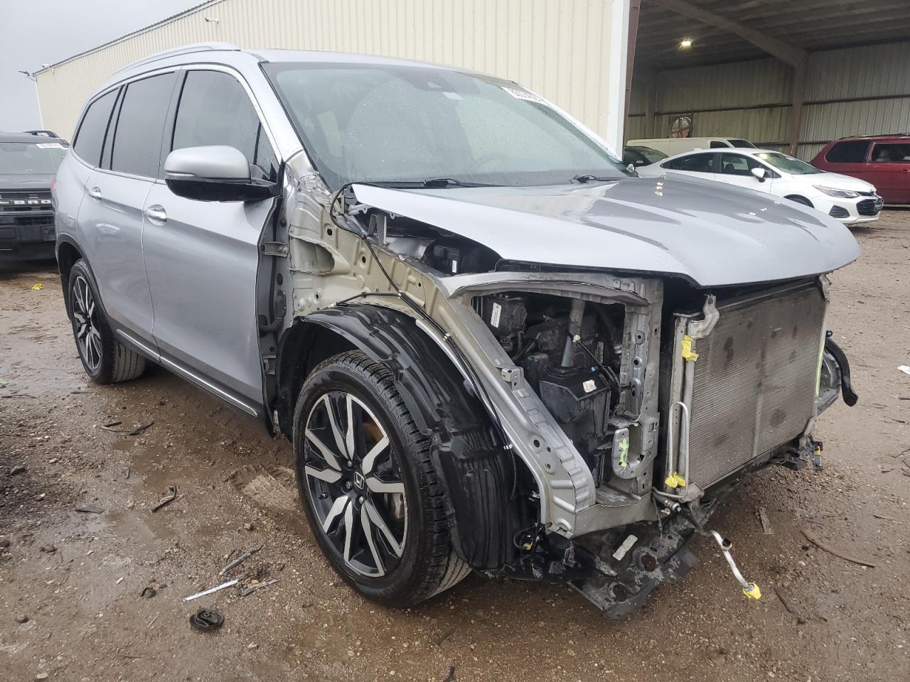 2020 Honda Pilot VIN 5FNYF6H94LB004680 Copart auction photo, front end / minor dent/scratches damage thumbnail 4