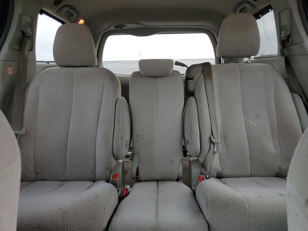2012 Toyota Sienna VIN 5TDKK3DC4CS243465 Copart auction photo, rear end damage thumbnail 10