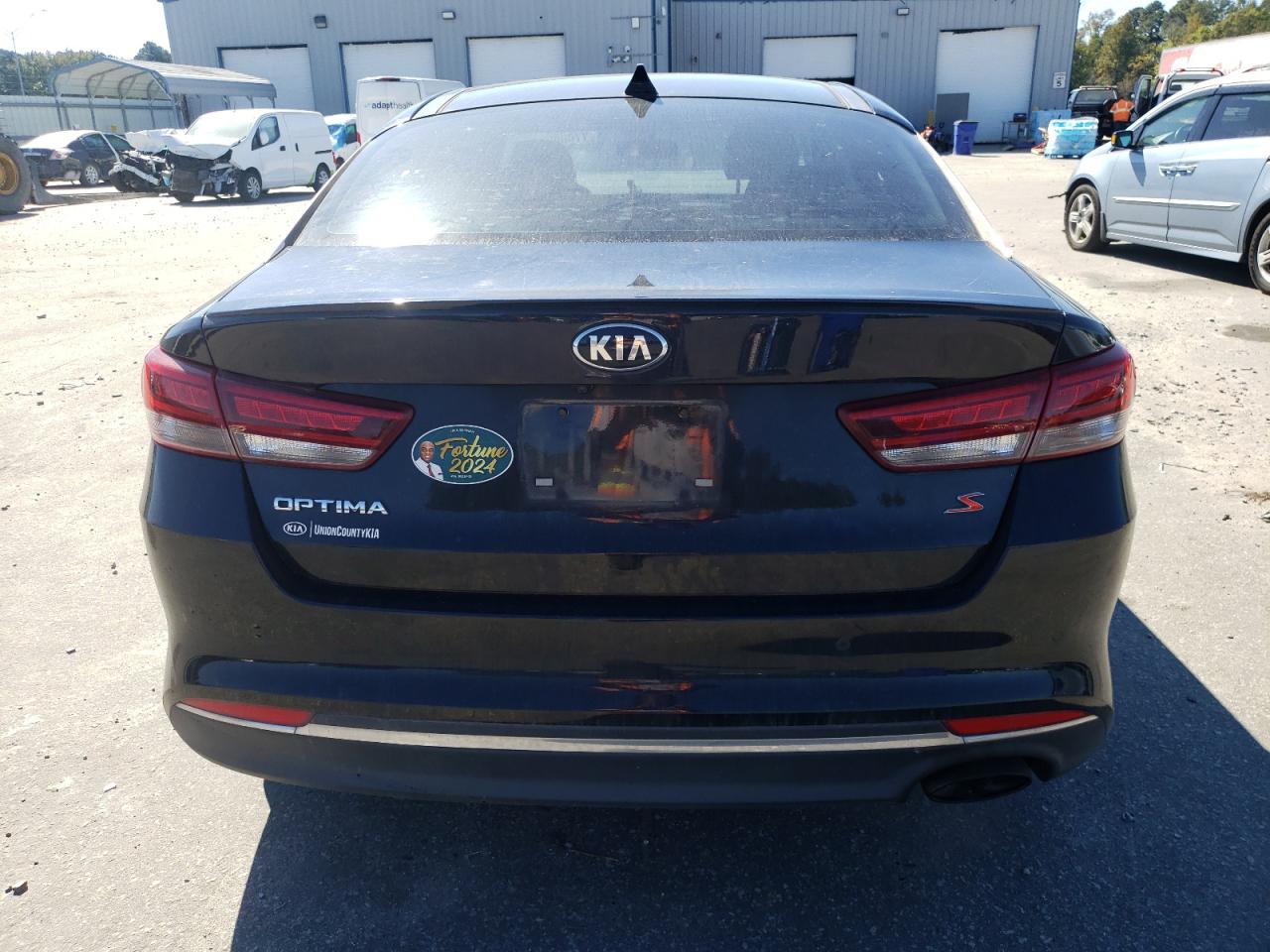 2018 KIA Optima VIN 5XXGT4L34JG236332 Copart auction photo, front end damage thumbnail 6