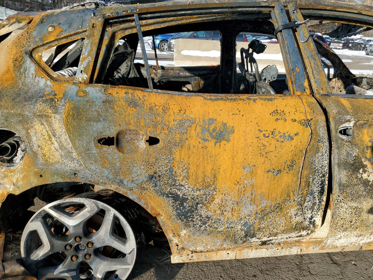 2019 Subaru XV VIN JF2GTAMCXKH361970 Copart auction photo, burn damage thumbnail 10