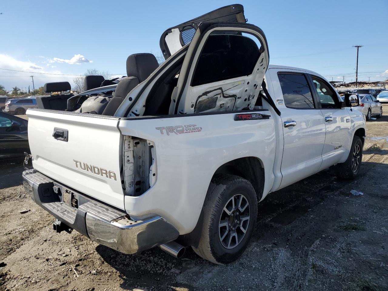 2018 Toyota Tundra VIN 5TFEY5F18JX232852 Copart auction photo, side damage thumbnail 3