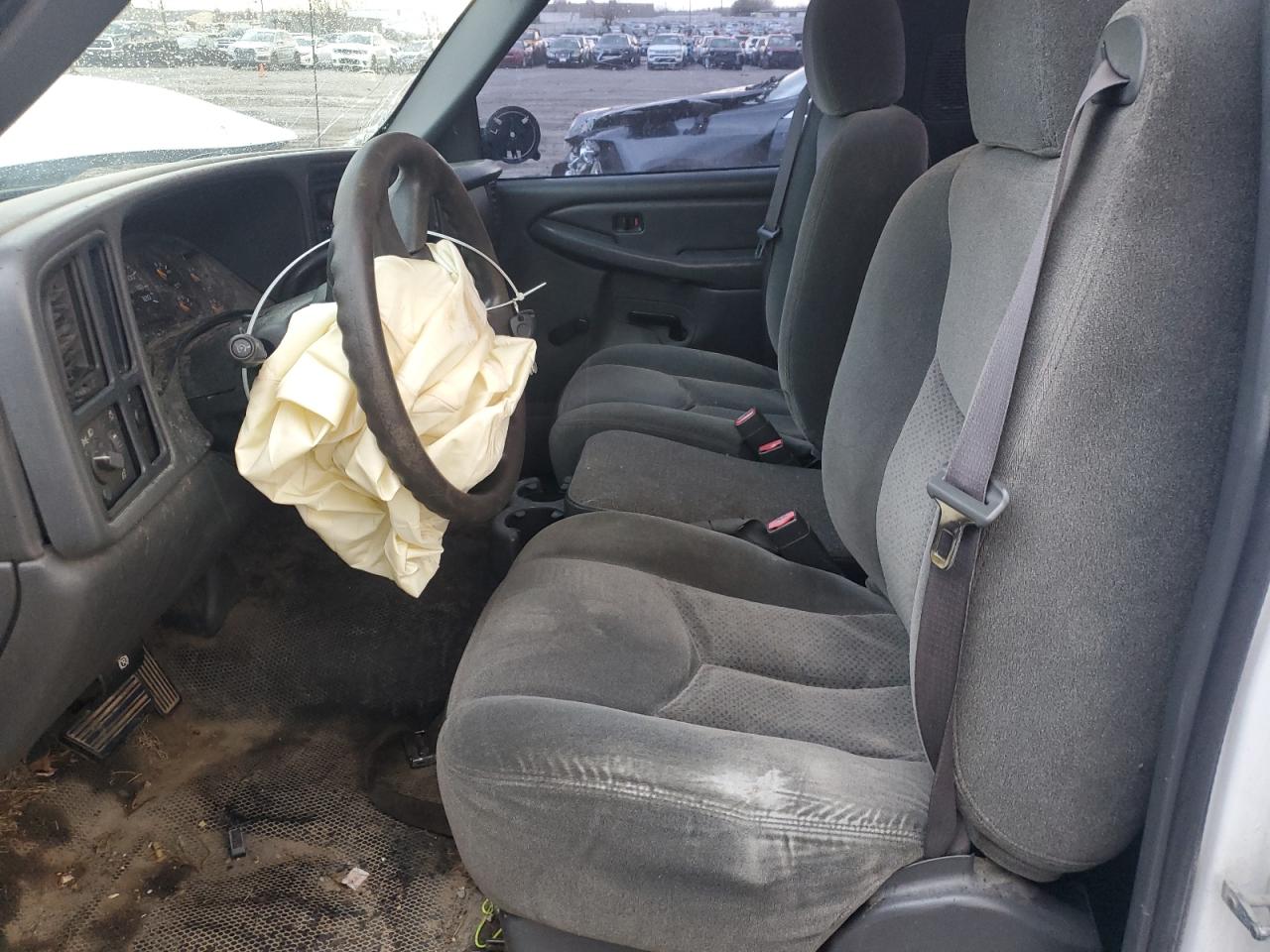 2004 GMC Sierra VIN 1GTEC14X74Z271908 Copart auction photo, all over damage thumbnail 7