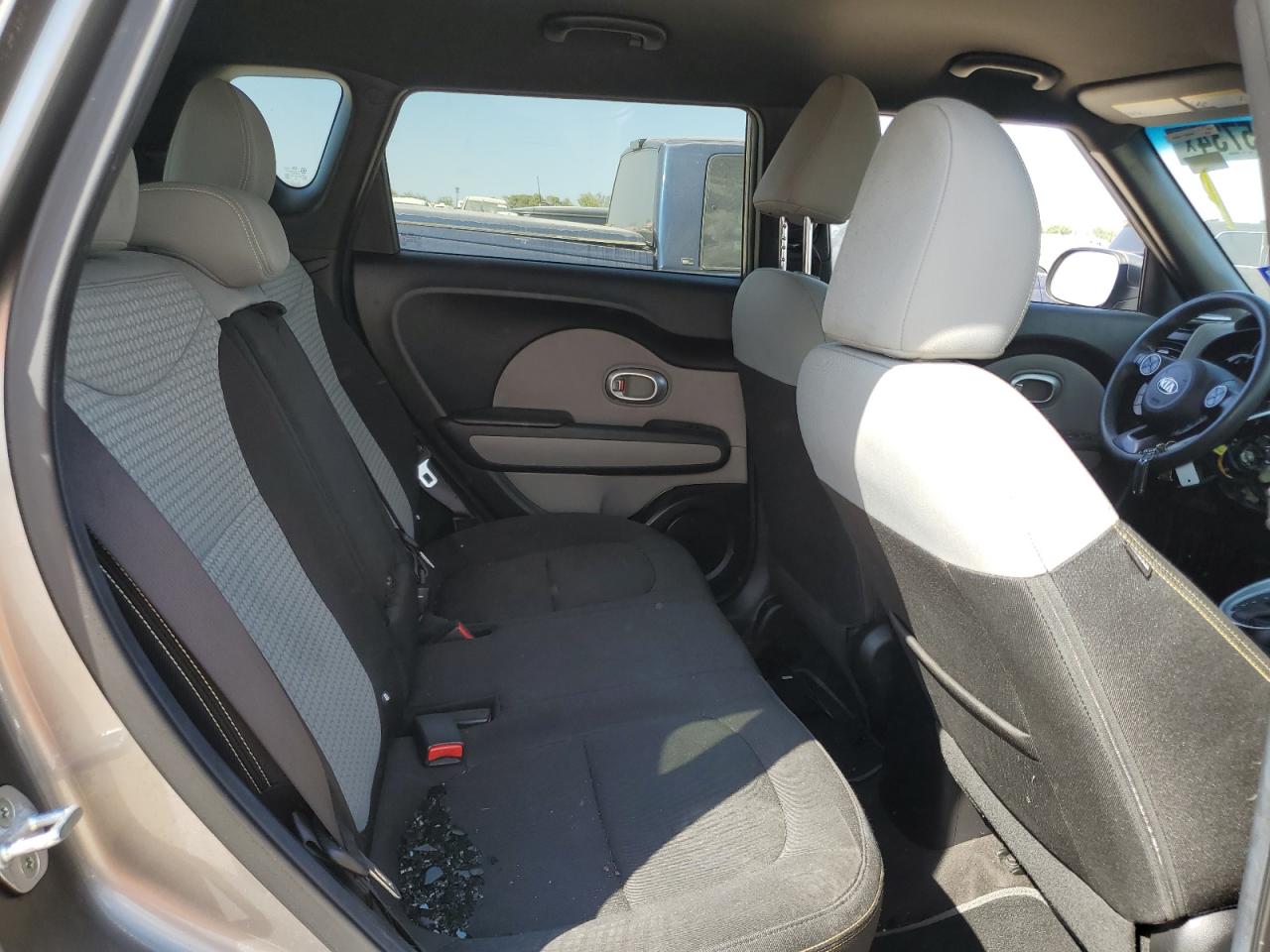 2015 KIA Soul VIN KNDJP3A5XF7188439 Copart auction photo, mechanical / vandalism damage thumbnail 10