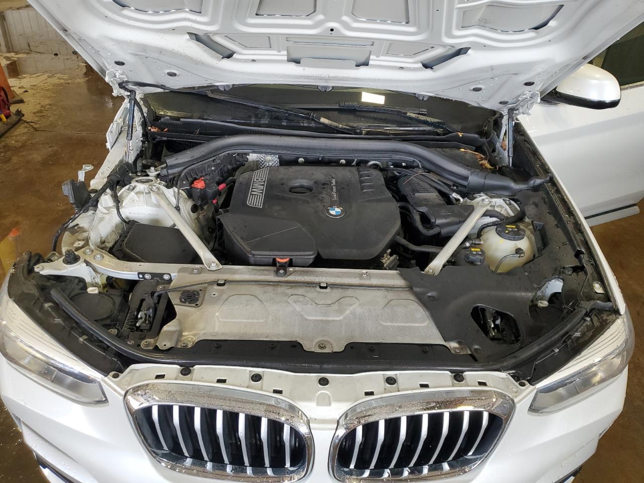 2019 BMW X3 VIN 5UXTR9C56KLP95098 Copart auction photo, front end / side damage thumbnail 11