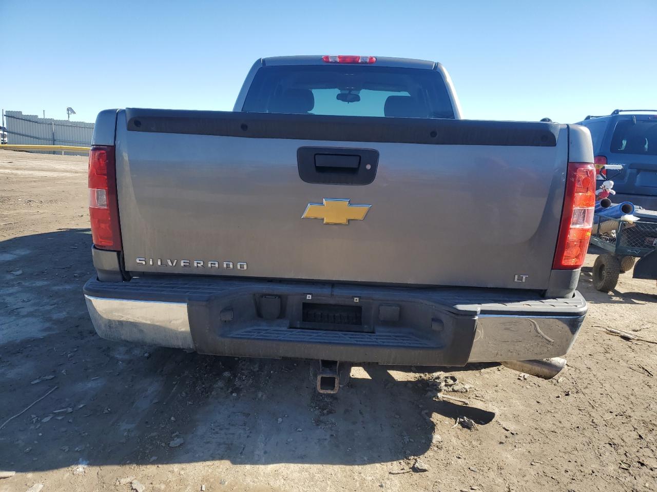 2013 Chevrolet Silverado VIN 1GCRCSE06DZ281998 Copart auction photo, rear end damage thumbnail 6