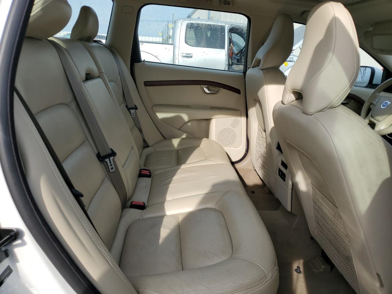 2010 Volvo XC70 VIN YV4982BZ8A1080289 Copart auction photo, front end damage thumbnail 11