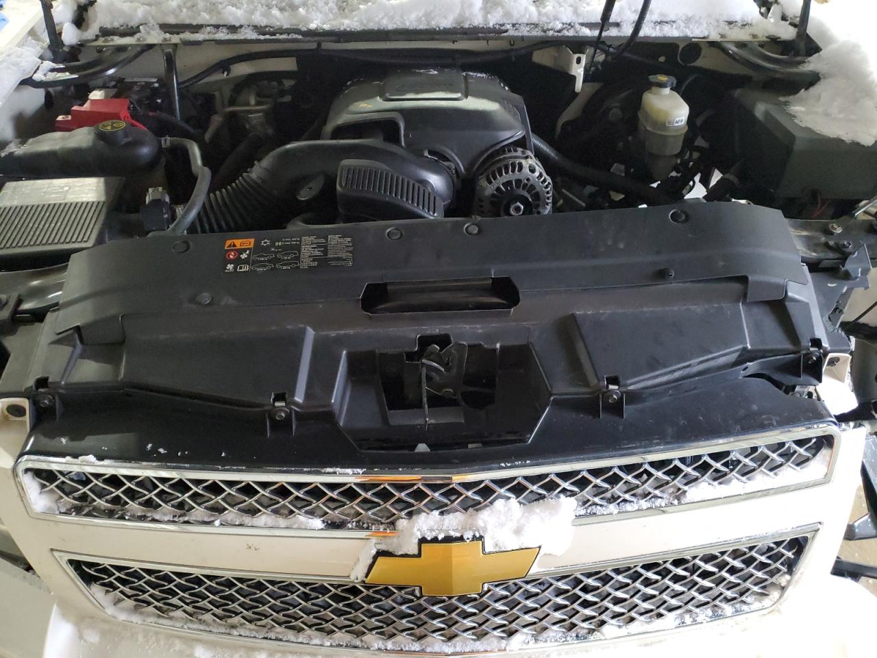2013 Chevrolet Avalanche VIN 3GNTKGE75DG293943 Copart auction photo, front end damage thumbnail 11