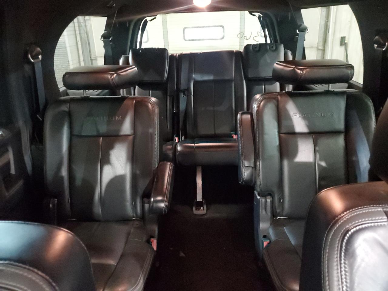 2017 Ford Expedition VIN 1FMJK1MT5HEA20893 Copart auction photo, front end / minor dent/scratches damage thumbnail 10
