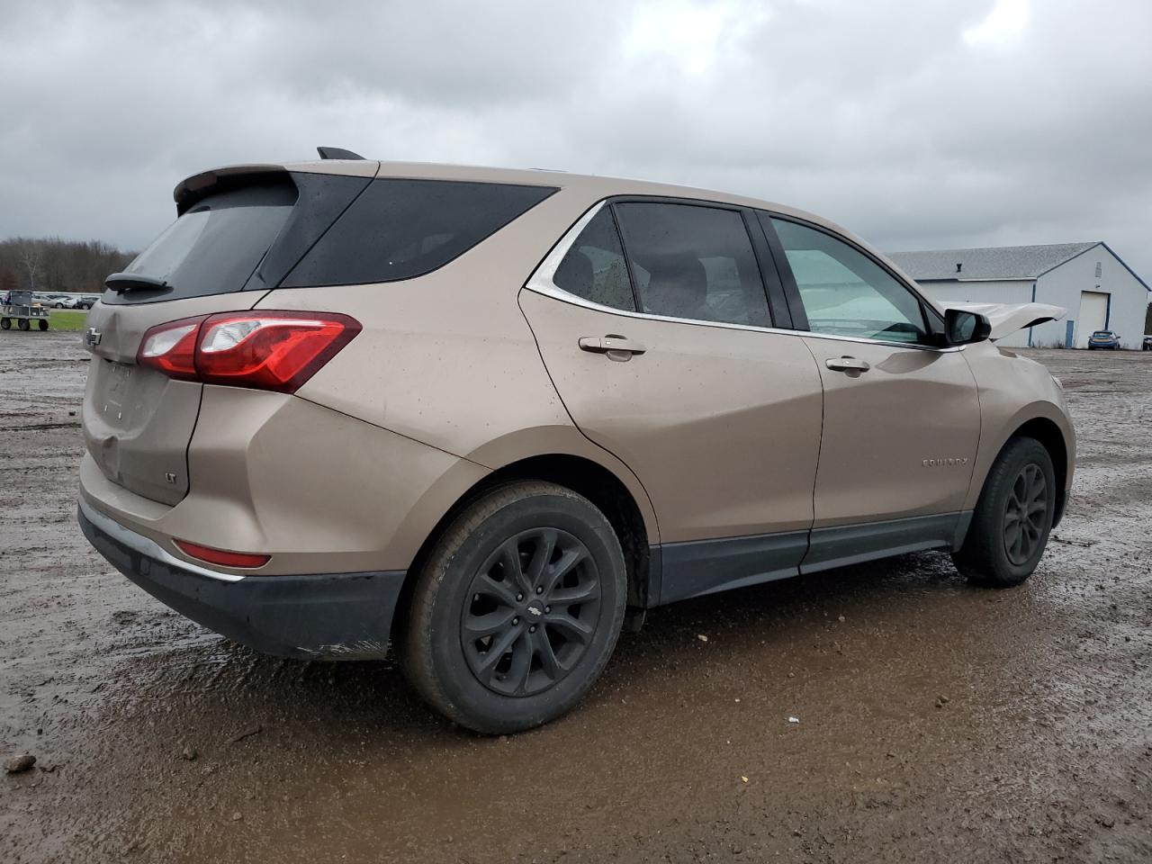 2019 Chevrolet Equinox VIN 2GNAXKEV2K6203439 Copart auction photo, front end / rear end damage thumbnail 3