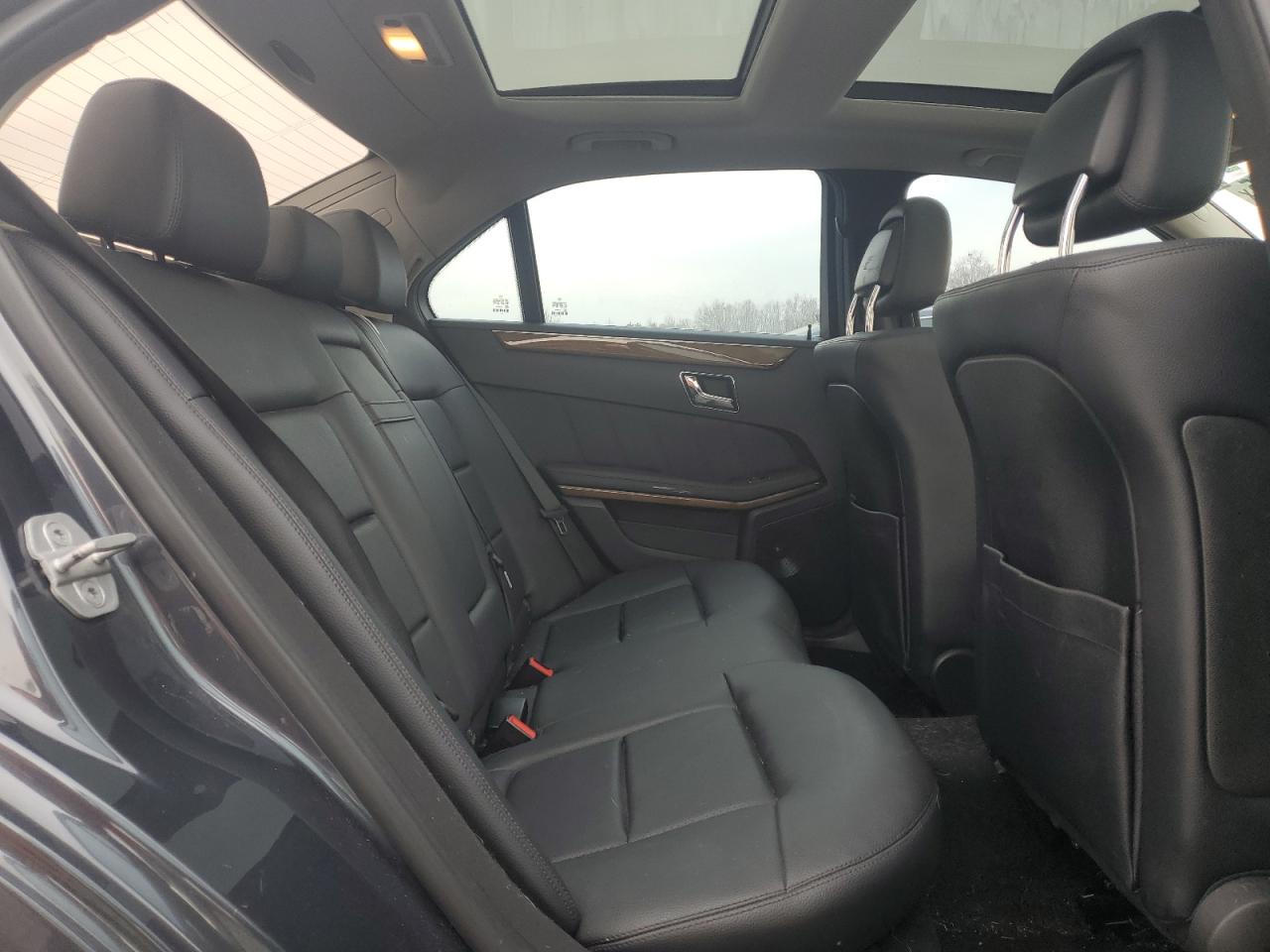 2011 Mercedes-Benz E-klasse VIN WDDHF8HB9BA294085 Copart auction photo, front end damage thumbnail 10