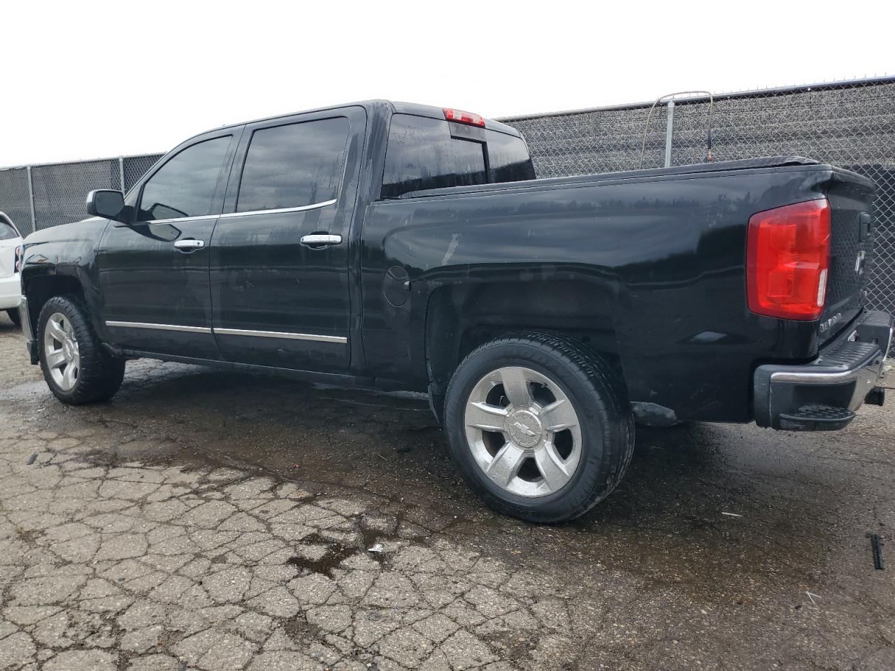 2018 Chevrolet Silverado VIN 3GCPCSEC8JG523977 Copart auction photo, minor dent/scratches / missing/altered vin damage thumbnail 2