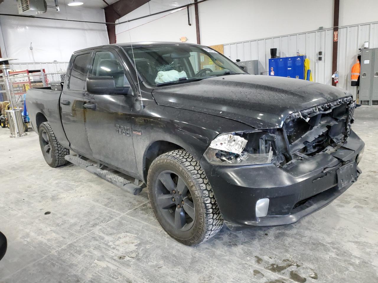 2016 RAM 1500 VIN 1C6RR7FT6GS402263 Copart auction photo, front end damage thumbnail 4