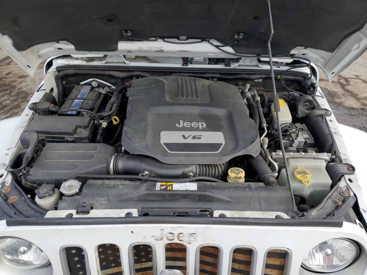 2016 Jeep Wrangler VIN 1C4HJWEG6GL105630 Copart auction photo, all over damage thumbnail 12