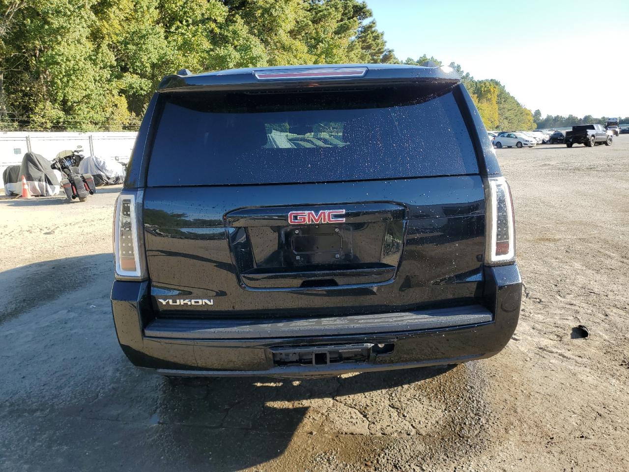 2015 GMC Yukon VIN 1GKS1AKCXFR680727 Copart auction photo, front end damage thumbnail 6