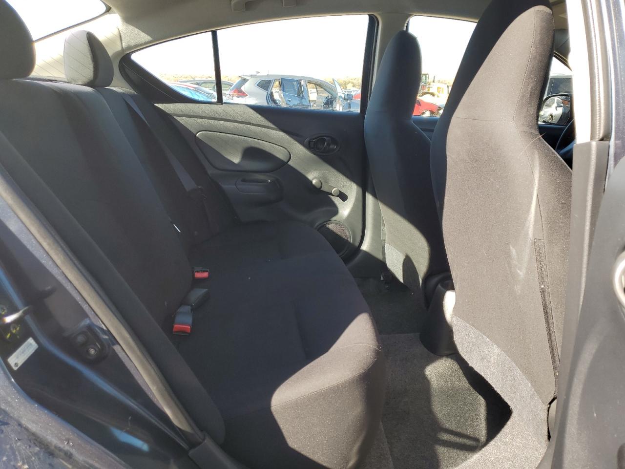 2015 Nissan Versa VIN 3N1CN7AP4FL825198 Copart auction photo, rear end / top/roof damage thumbnail 10