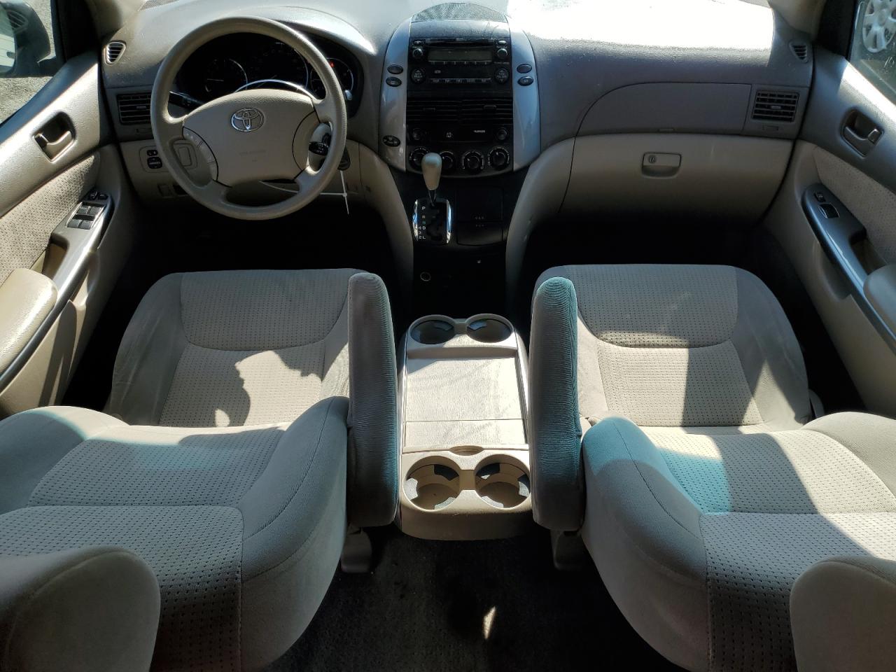 2009 Toyota Sienna VIN 5TDBK23C89S022813 Copart auction photo, front end damage thumbnail 8