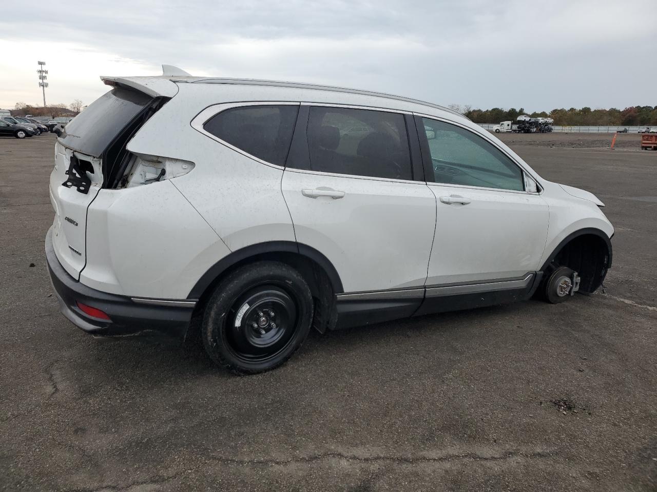 2022 Honda CR-V VIN 2HKRW2H90NH623536 Copart auction photo, front end / minor dent/scratches damage thumbnail 3