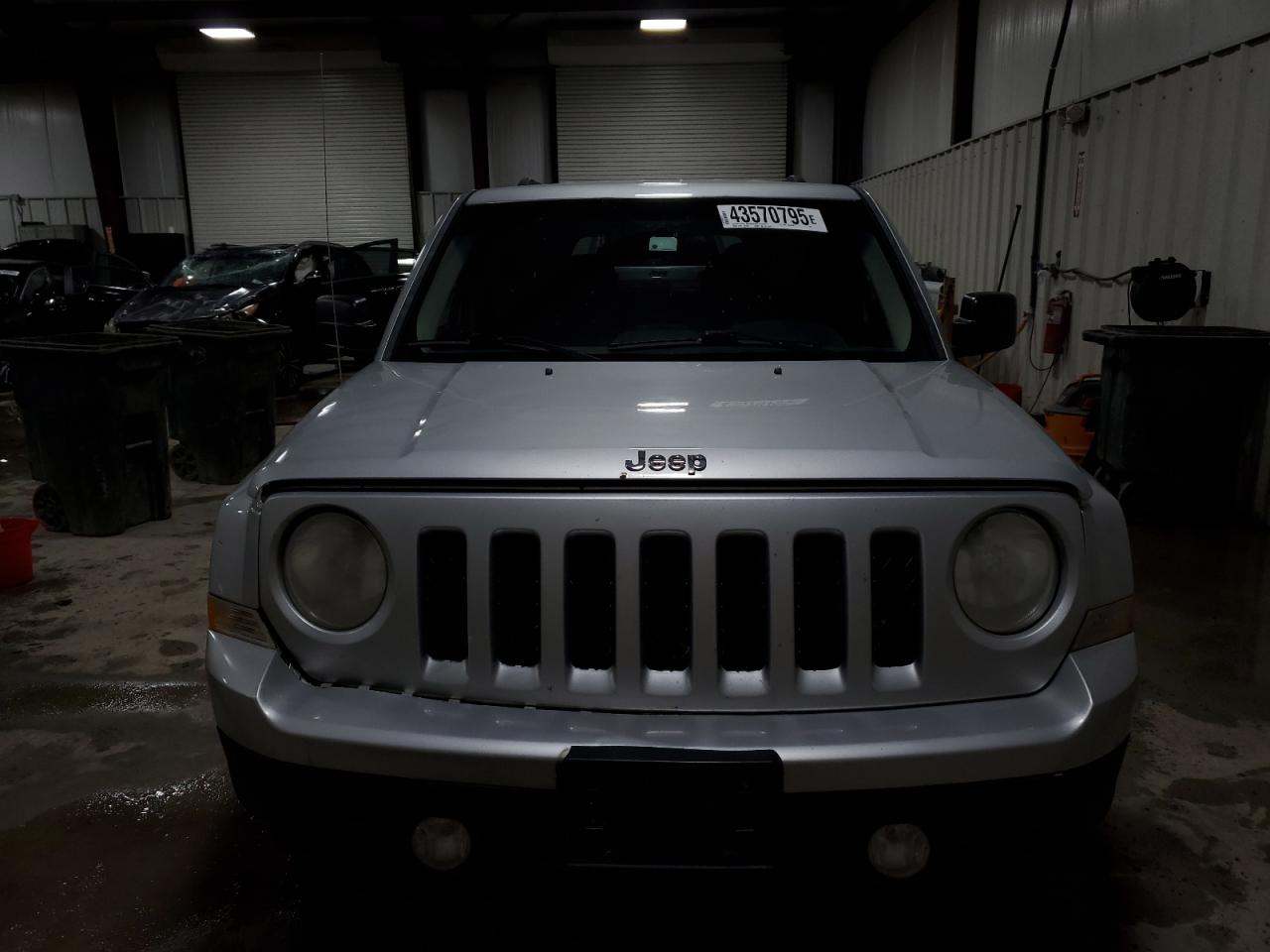 2014 Jeep Liberty (Patriot) VIN 1C4NJRBB0ED510743 Copart auction photo, rear end damage thumbnail 5