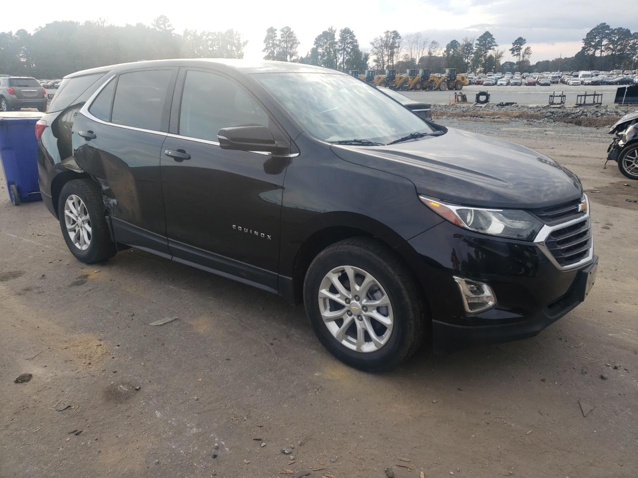 2019 Chevrolet Equinox VIN 2GNAXUEV1K6181462 Copart auction photo, side / rear end damage thumbnail 4