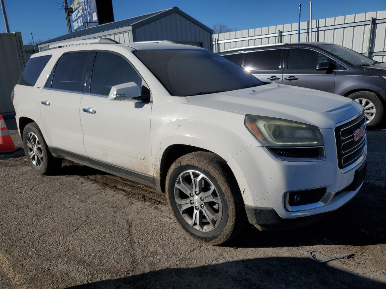 2014 GMC Acadia VIN 1GKKRRKD5EJ247376 Copart auction photo, side / minor dent/scratches damage thumbnail 4