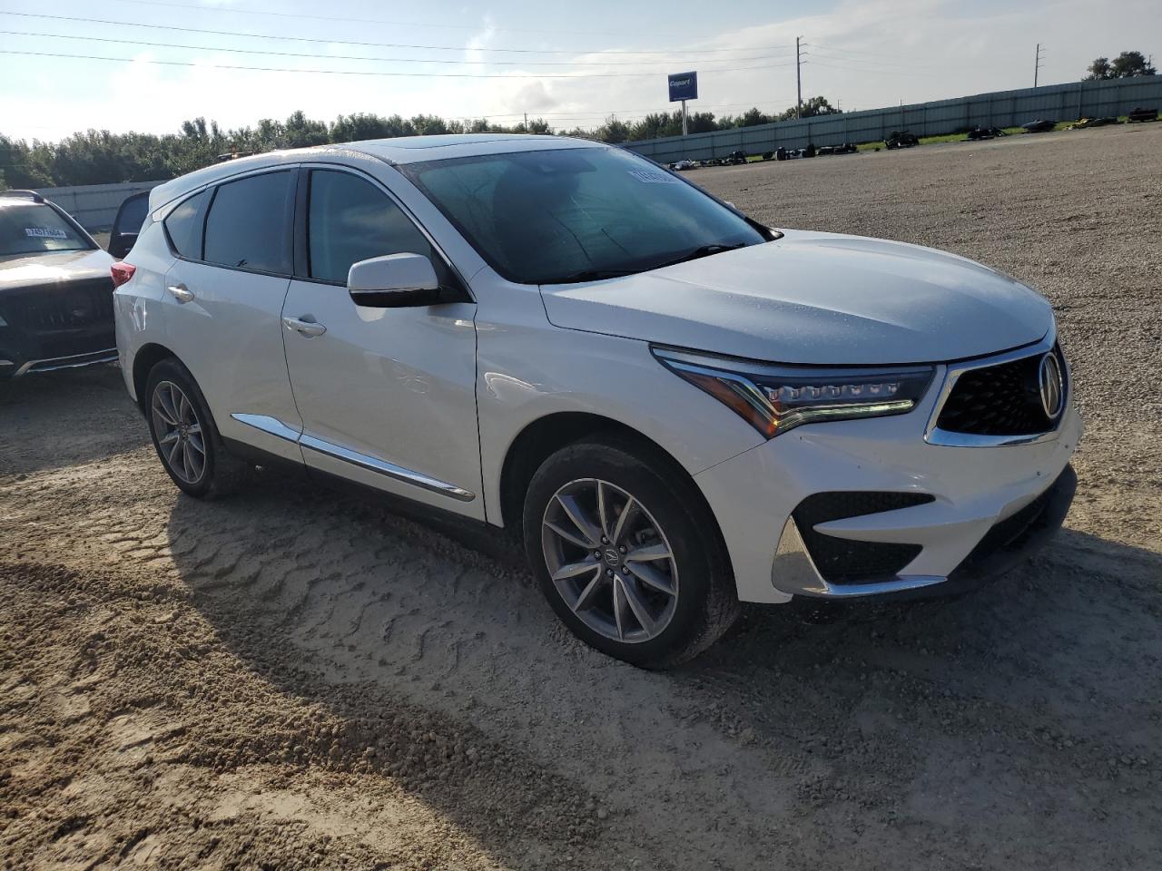 2019 Acura RDX VIN 5J8TC2H56KL041610 Copart auction photo, water/flood damage thumbnail 4