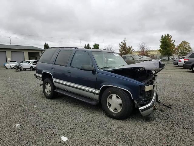 1996 GMC Yukon VIN 1GKEK13R3TJ747966 Copart auction photo, all over damage thumbnail 11